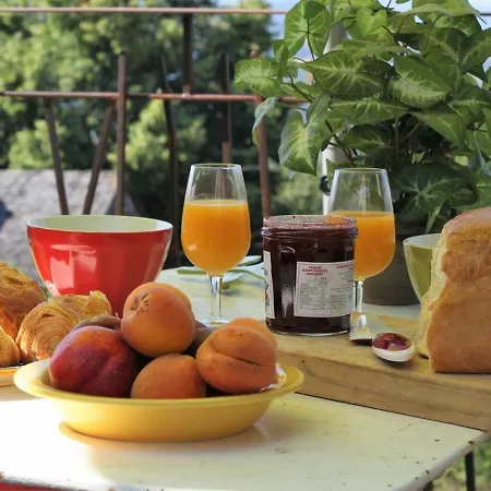 Vakantiehuis Gite Romantique Avec Terrasse Et Poele A Bois, Ideal Pour Couple - Fr-1-582-29