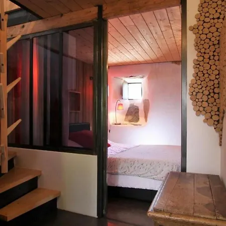 Gite Romantique Avec Terrasse Et Poele A Bois, Ideal Pour Couple - Fr-1-582-29 Vakantiehuis